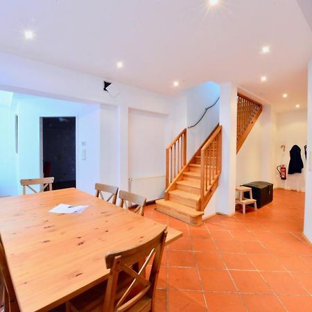 Spacious Flat With Panoramic View เวียนนา ภายนอก รูปภาพ