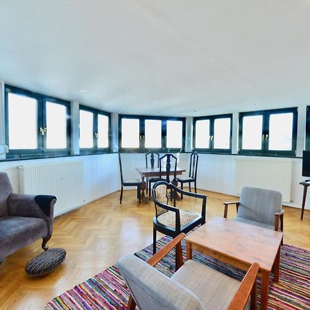 Spacious Flat With Panoramic View เวียนนา ภายนอก รูปภาพ