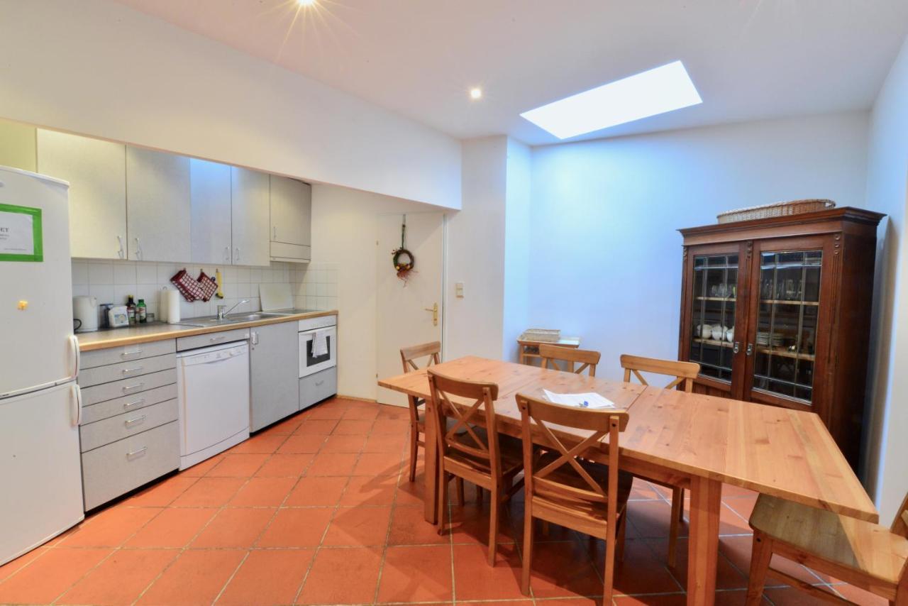 Spacious Flat With Panoramic View เวียนนา ภายนอก รูปภาพ